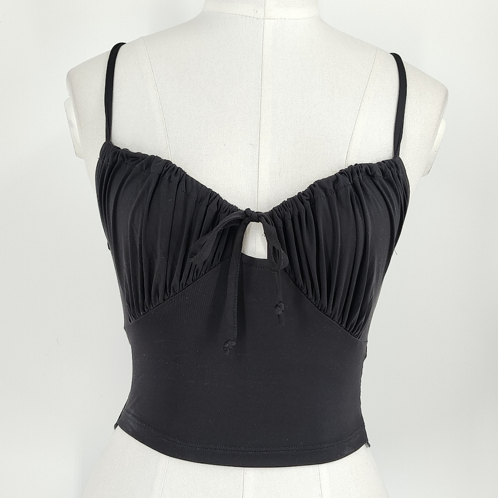 Urban Outfitters | tie front crop